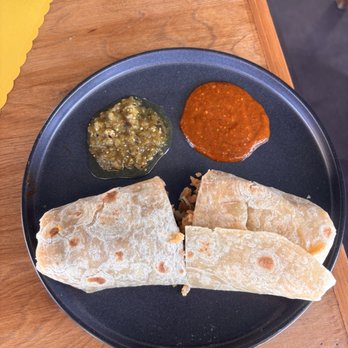 Desperado Cafe Mexican Grill - Chicken Burrito! With great salsa - Mexican Near Me - Long Beach, California
