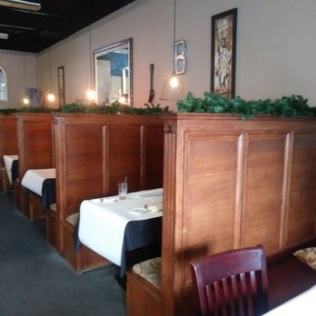 A Slice of the Bronx - For being a smaller location in the plaza they offer a decent amount of seating. Good for dining in. - Italian Near Me - Wolcott, Connecticut A Slice of the Bronx - For being a smaller location in the plaza they offer a decent amount of seating. Good for dining in. - Italian Near Me - Wolcott, Connecticut