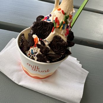 Milk Drunk - Vanilla soft serve - Ice Cream & Frozen Yogurt Near Me - Seattle, Washington Milk Drunk - Vanilla soft serve - Ice Cream & Frozen Yogurt Near Me - Seattle, Washington