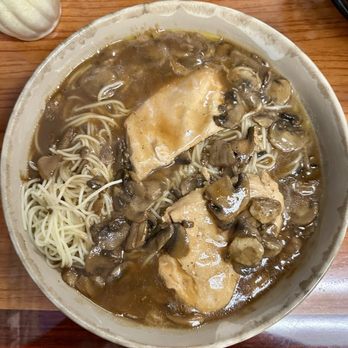 Luigi's Italian Restaurant - Italian Near Me - Eustis, Florida