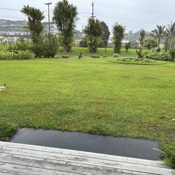 Hilo Coffee Mill - Front steps
