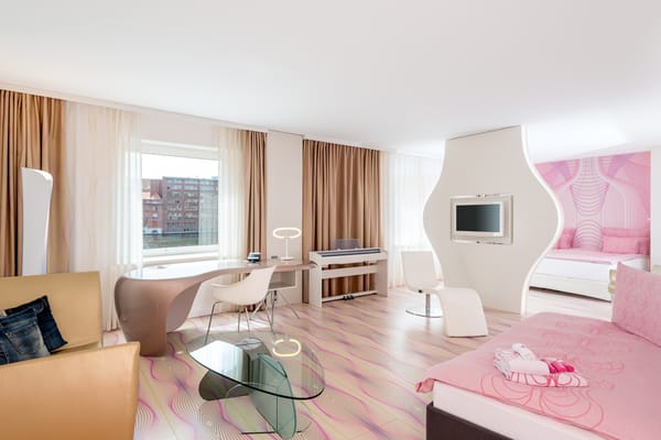 Hotel nhow Berlin by null