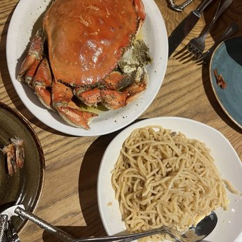 Thanh Long - Roast Crab. Garlic NoodlesGarlic - Seafood Near Me - San Francisco, California Thanh Long - Roast Crab. Garlic NoodlesGarlic - Seafood Near Me - San Francisco, California