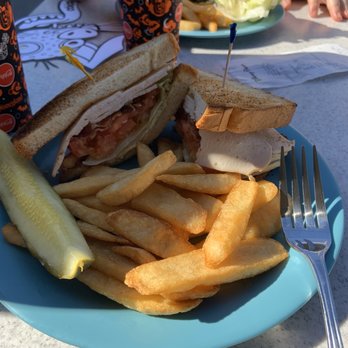 Flo's V8 Cafe - Club sandwich - Cafes Near Me - Anaheim, California