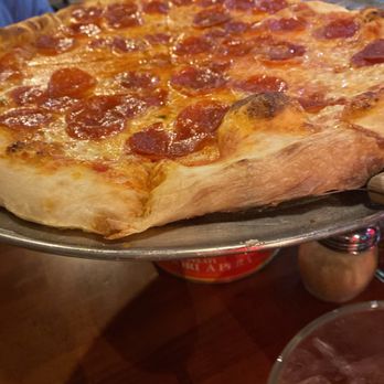 Pezzo Pizza + Bar - Pizza - Pizza Near Me - Estero, Florida