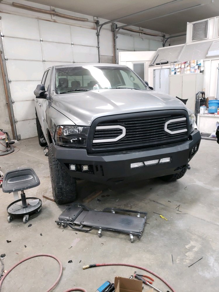 FLATLINE COLLISION REPAIR Updated October 2024 250 Bluegill Ln