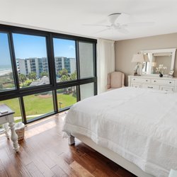 Litchfield Beach and Golf Resort - Shipyard Village a47 ocean view bedroom