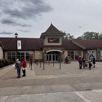 nike clearance store woodbury