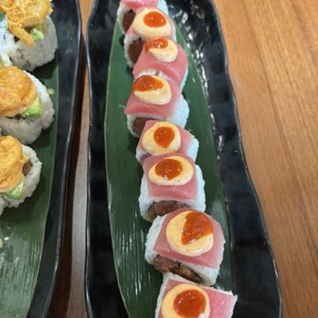 Pubbelly Sushi - Two timing tuna roll - Sushi Bars Near Me - Pembroke Pines, Florida