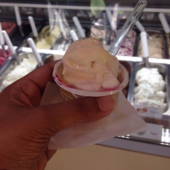 Gelateria Pitti - Crema buontalenti (traditional lemon), amarena cherry - Ice Cream & Frozen Yogurt Near Me - Florence, FI