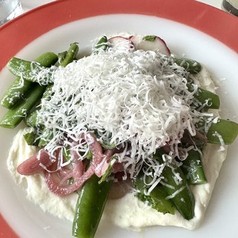 Mama’s on Main - Snow Pea Salad - Wine Bars Near Me - Covington, Kentucky