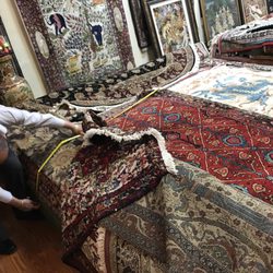 Hooshang Oriental Rug Gallery