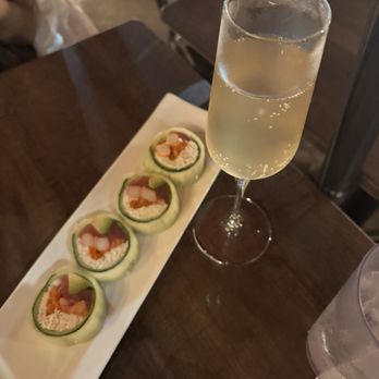 Sushi Spot Waikiki - Naruto roll + lychee fresh (mocktail) - Japanese Near Me - Honolulu, Hawaii Sushi Spot Waikiki - Naruto roll + lychee fresh (mocktail) - Japanese Near Me - Honolulu, Hawaii