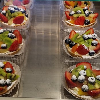 Artisan Bakery - fruit tarts - Patisserie/Cake Shop Near Me - Indianapolis, Indiana