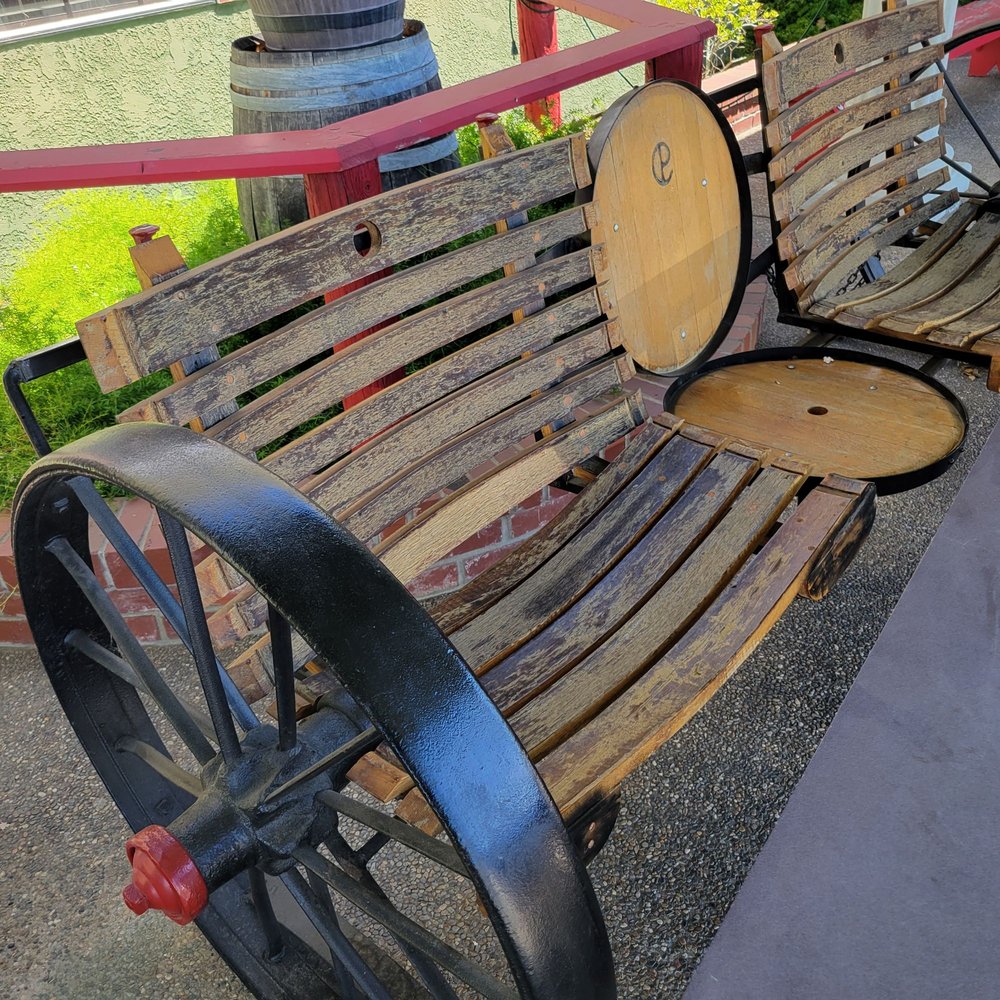 George's Bar and Grill - Cool Bench - Breakfast & Brunch Near Me - Lockeford, California