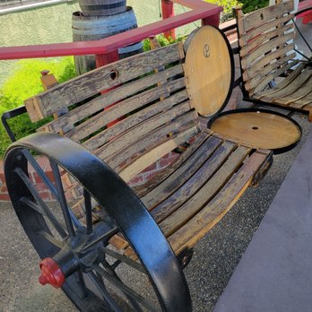 George's Bar and Grill - Cool Bench - Breakfast & Brunch Near Me - Lockeford, California