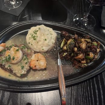 The Lounge Craft Kitchen + Cocktails - Filet special with Brussels sprouts and mashed potatoes - Steakhouses Near Me - Edmond, Oklahoma