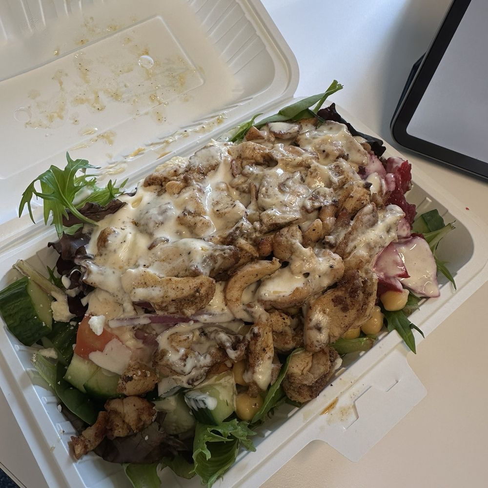 Chicken shawarma (small) with salad Chicken shawarma (small) with salad