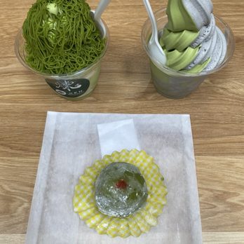 Matcha Ren - Mont Blanc soft serve, matcha black sesame swirl, and matcha strawberry mochi - Ice Cream & Frozen Yogurt Near Me - Costa Mesa, California Matcha Ren - Mont Blanc soft serve, matcha black sesame swirl, and matcha strawberry mochi - Ice Cream & Frozen Yogurt Near Me - Costa Mesa, California
