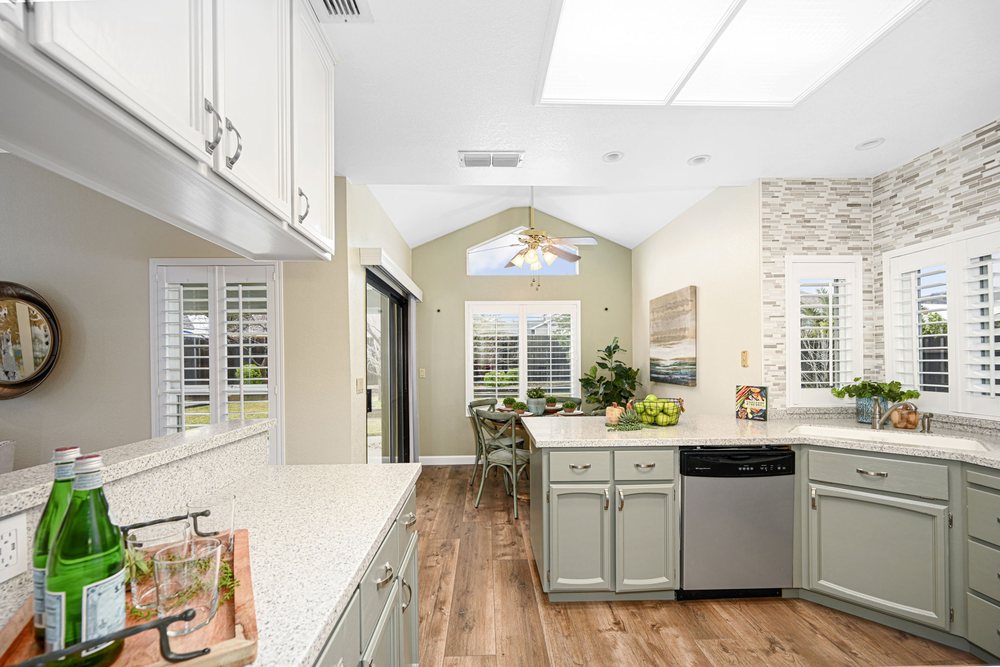 CATHY BAIGENT DUDUM REAL ESTATE GROUP Updated May 2024 55 Photos