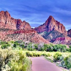 Pa'rus Trail - Well paved trail