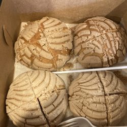 I bought few conchas to share during my church meeting. The box costs a dollar.