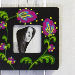 Recultured Designs - Drewniana ramka recznie malowana folkowa