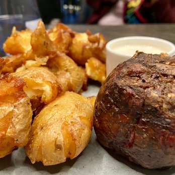 Skyline Club - Indianapolis - Steak & potatoes - Venues & Event Spaces Near Me - Indianapolis, Indiana Skyline Club - Indianapolis - Steak & potatoes - Venues & Event Spaces Near Me - Indianapolis, Indiana