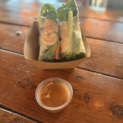 Ping Yang Thai - Fresh Spring Rolls with Shrimp...VERY fresh and delicious!