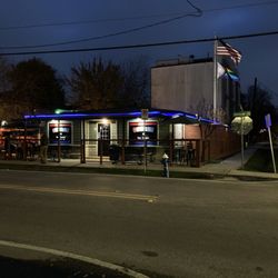 George Country Sports Bar - Storefront at night