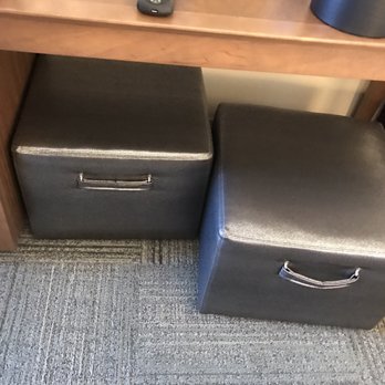 Hampton Inn Lakeland - Great idea with these rolling cushion boxes.  They can be used for luggage or seating - Hotels Near Me - Lakeland, Florida