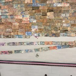 Top 1 China Express - Money wall