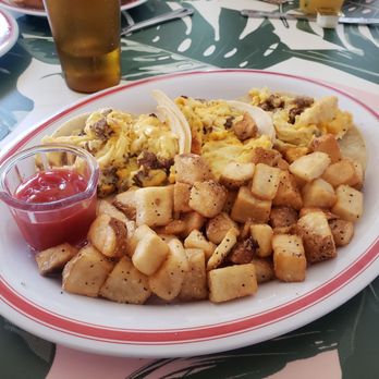 The Liquor Store - Breakfast & Brunch Near Me - Memphis, Tennessee The Liquor Store - Breakfast & Brunch Near Me - Memphis, Tennessee