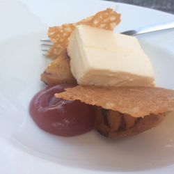 Mad Industrien - Rum poached pears