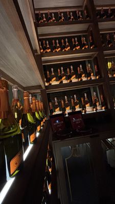 SOCIAL CORNER COAL HARBOUR by null