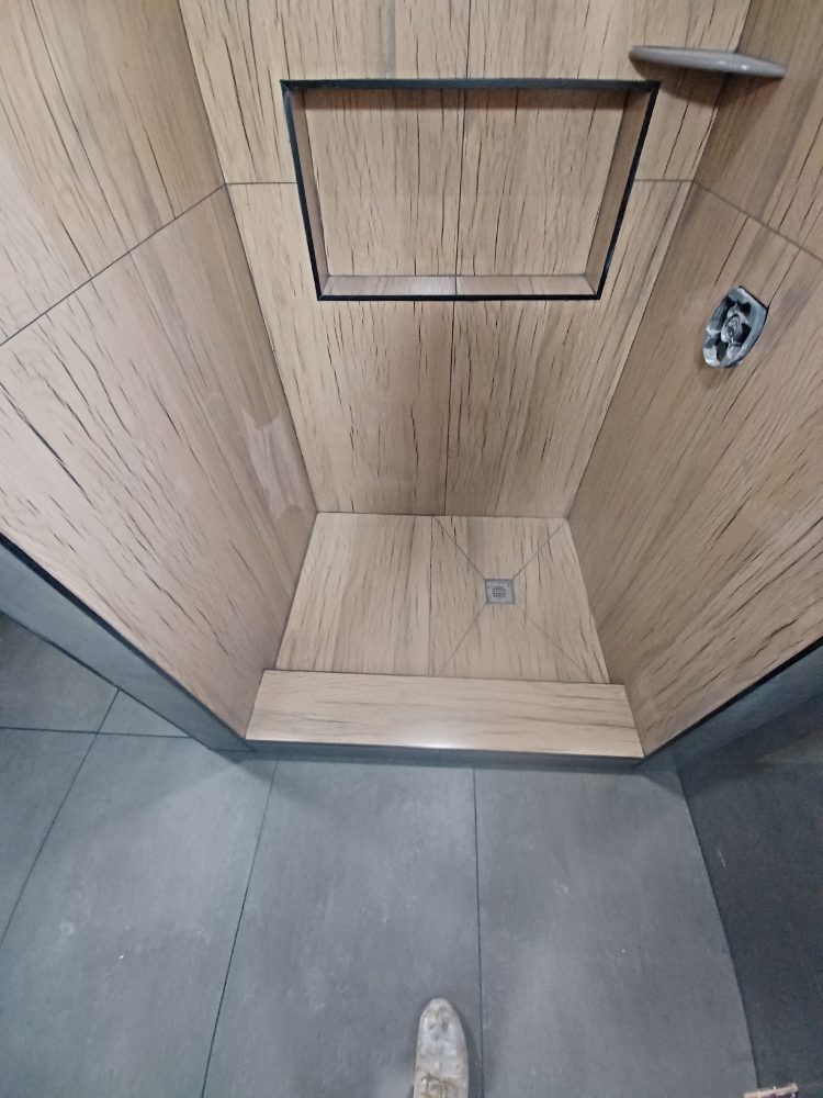 Slide of IBMM Construction Company