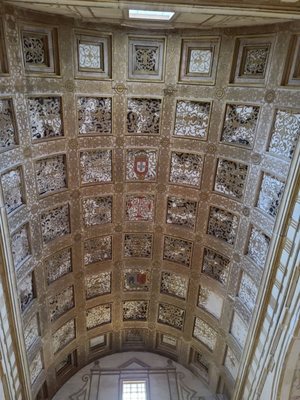 Tomar castle by null