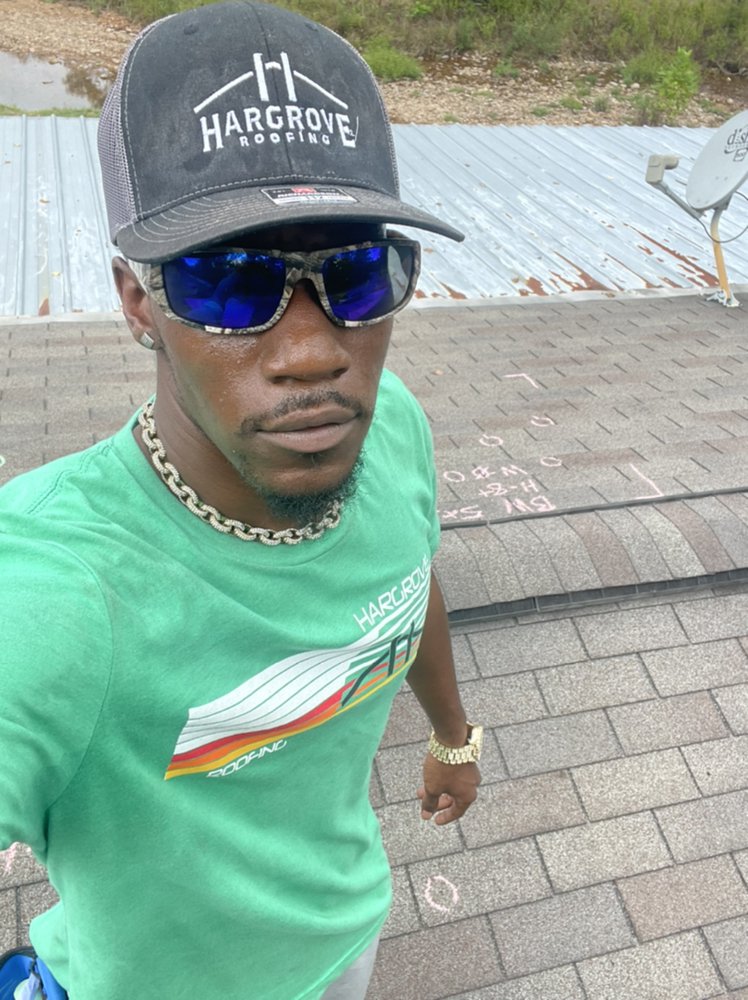 Slide of Ken's Roofing and Construction