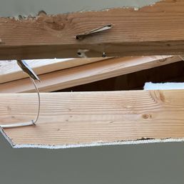 place where wire could be moved by removing the staple place where wire could be moved by removing the staple