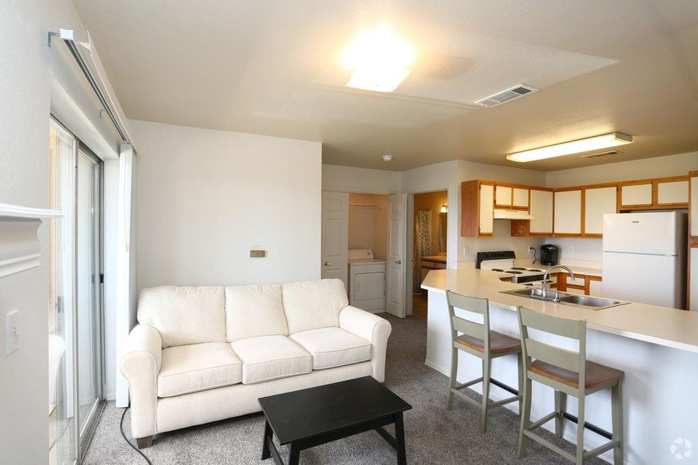 APACHE TRACE APARTMENTS Updated September 2024 23 Photos 1301 E