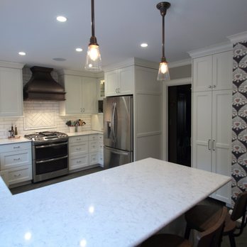 Cream City Construction - Kitchen Remodel - General Contractors Near Me - Milwaukee, Wisconsin Cream City Construction - Kitchen Remodel - General Contractors Near Me - Milwaukee, Wisconsin