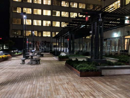 carter's oshkosh yonge and eglinton