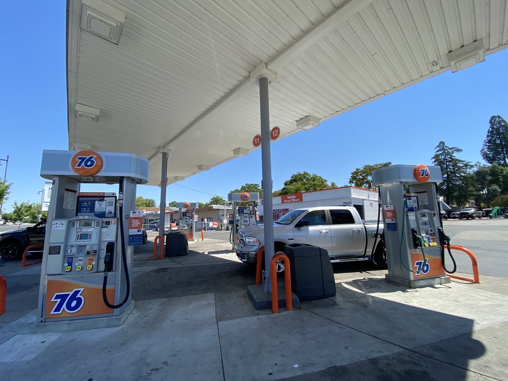 76 GAS STATION Updated October 2024 7500 Auburn Blvd, Citrus