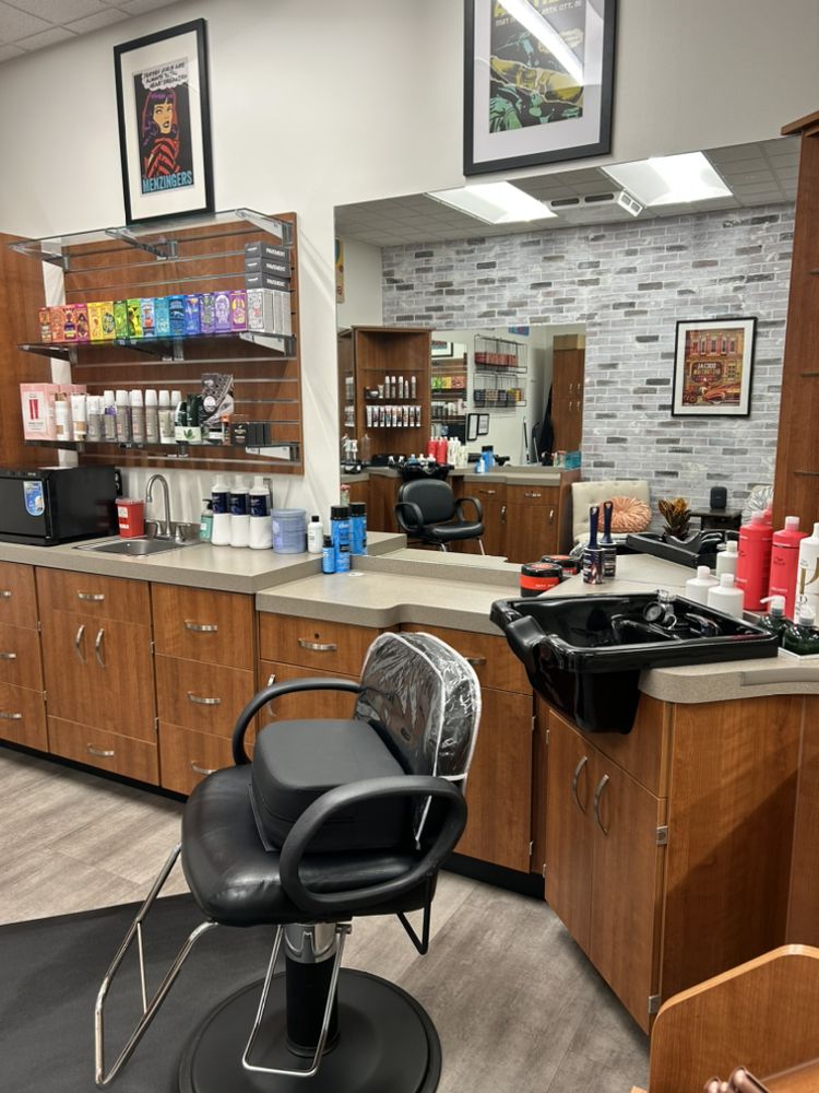 THEIR HAIR ADDICTION Updated September 2024 628 NE 81st St, Vancouver, Washington Hair