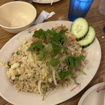 Noodle World - 120. Thai Fried Rice (chicken) - Chinese Near Me - Alhambra, California