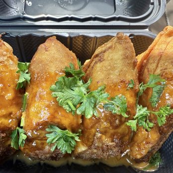 Yai & Toya's Cuisine - Lump crab Crab Cake Egg Rolls (2 Egg Rolls come w/ special sauce) - Food Trucks Near Me - Baltimore, Maryland Yai & Toya's Cuisine - Lump crab Crab Cake Egg Rolls (2 Egg Rolls come w/ special sauce) - Food Trucks Near Me - Baltimore, Maryland