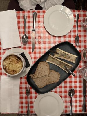 Chez Fernand Christine by null