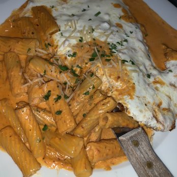 Charred Brick Oven - Chicken vodka parm - Pizza Near Me - Seaford, New York Charred Brick Oven - Chicken vodka parm - Pizza Near Me - Seaford, New York