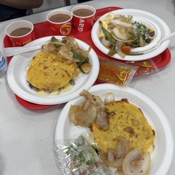 Tacos Gavilan - Mexican Near Me - South Gate, California
