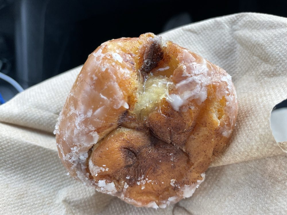 Honest Abe's Donuts Logo